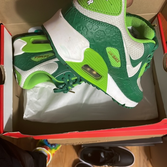 Nike Air Force 90 size 9.5 there green and white there 8/10 great condition - Picture 7 of 8
